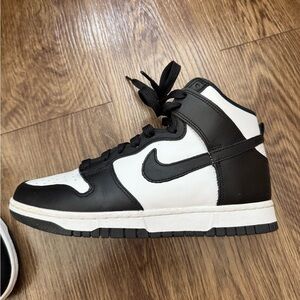 Nike Dunk High Retro “Panda”